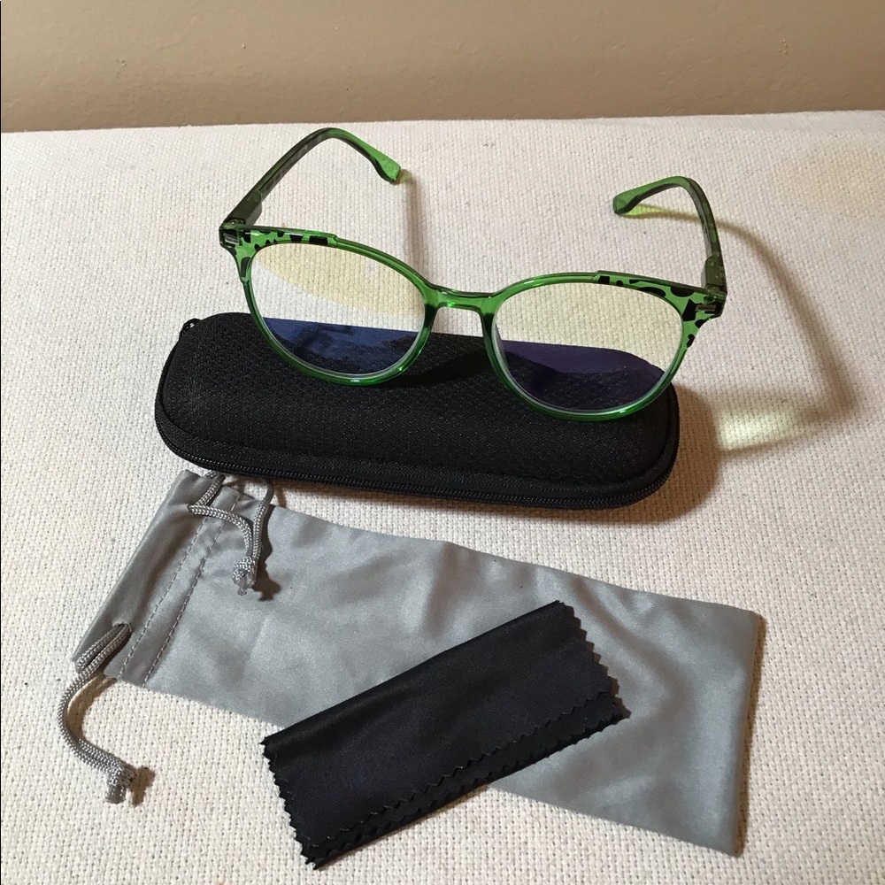 457 👓NIB CessBlu Ladies Oversized Reading Glasses +0.75👓
